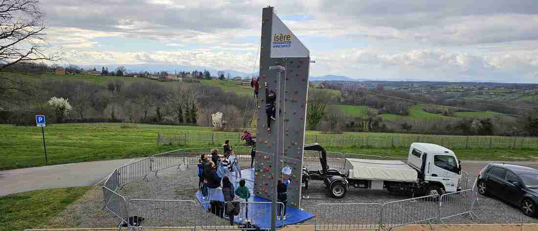 bandeau_escalade.jpg Thumbnail